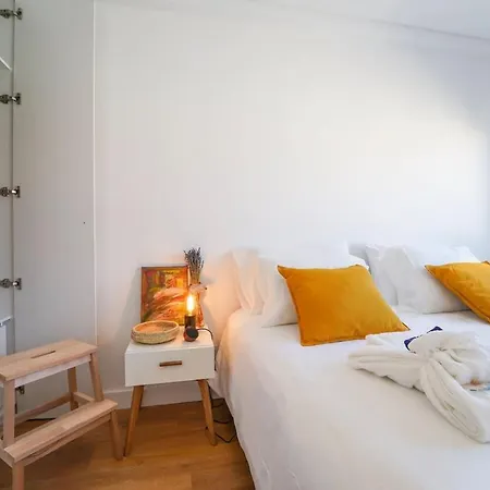 아파트 Finest Estrela House *